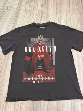 Black Brooklyn Graphic Short Sleeve Tee with Red Artwork
